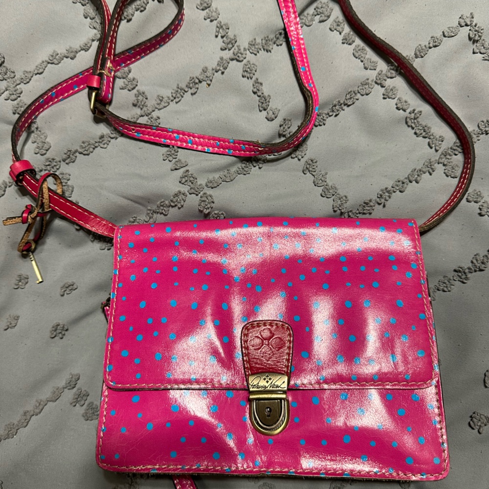Patricia Nash pink crossbody